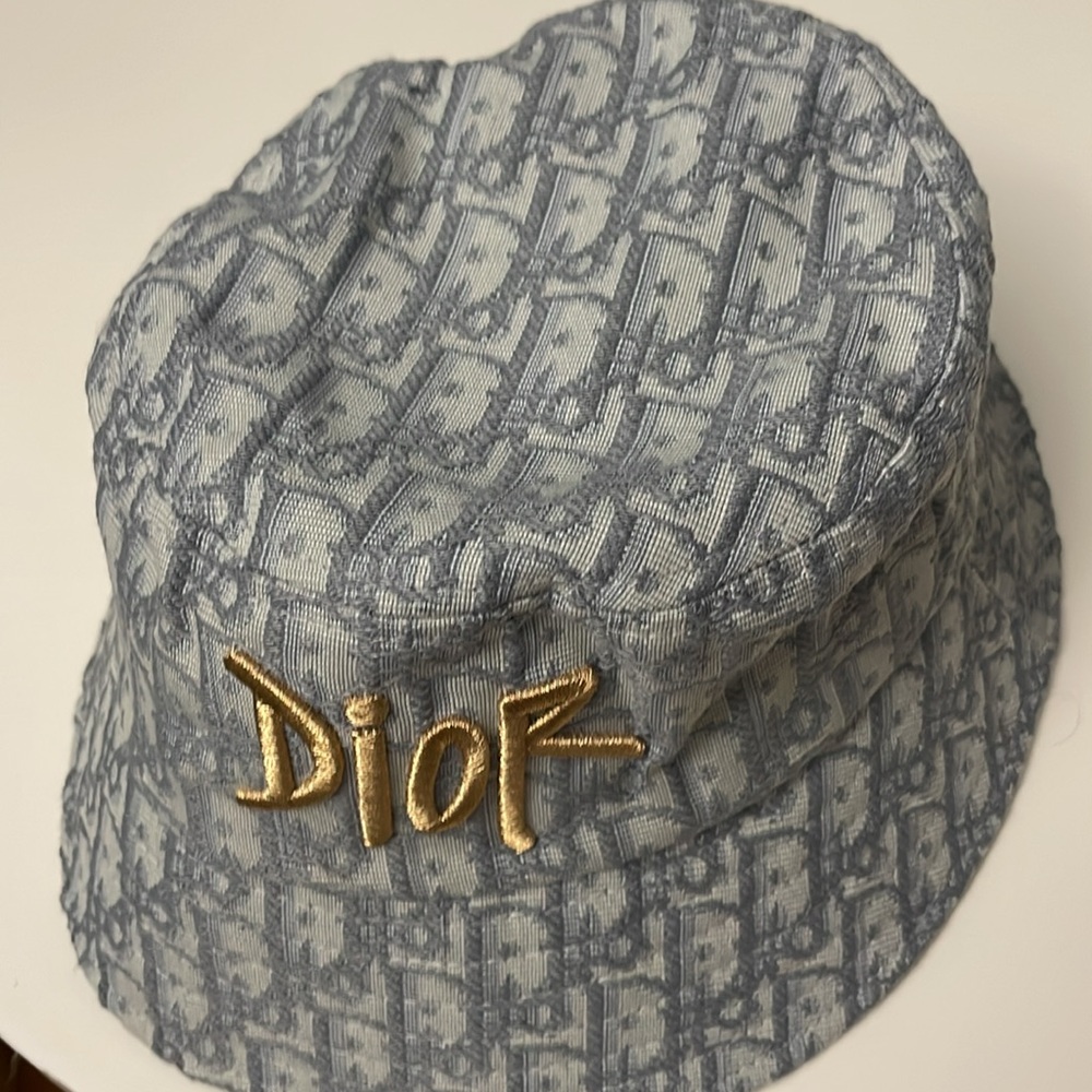 Dior hat - Picture 4 of 7